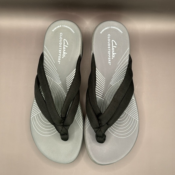 CLARKS™️ 'CLOUDSTEPPER ARLA KAYLIE' Women's Size 7M Black Flatform Flip-Flops - Picture 4 of 8